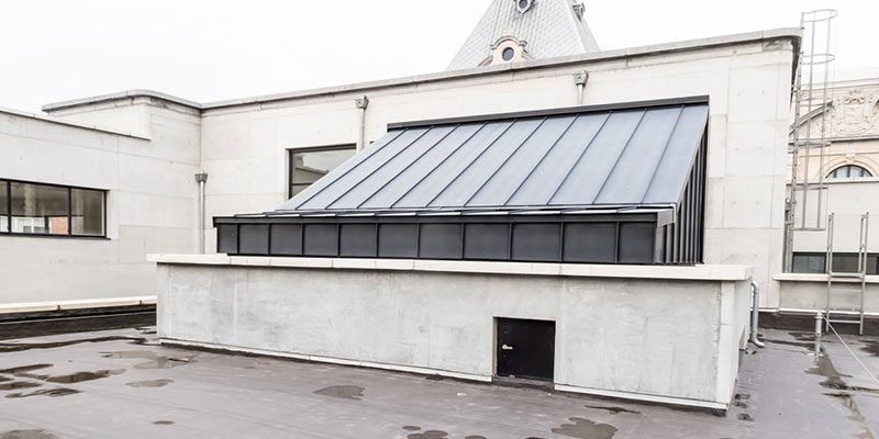 The Do’s and Don’ts of Commercial Roof Cleaning