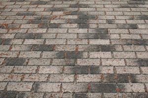 3 Reasons Not to DIY Roof Washing