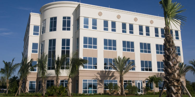 Exterior Multi-Unit Building Cleaning in Winter Garden, Florida